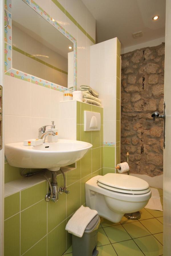 Apartments By The Sea Gradac, Makarska - 6661 Gradac  Luaran gambar