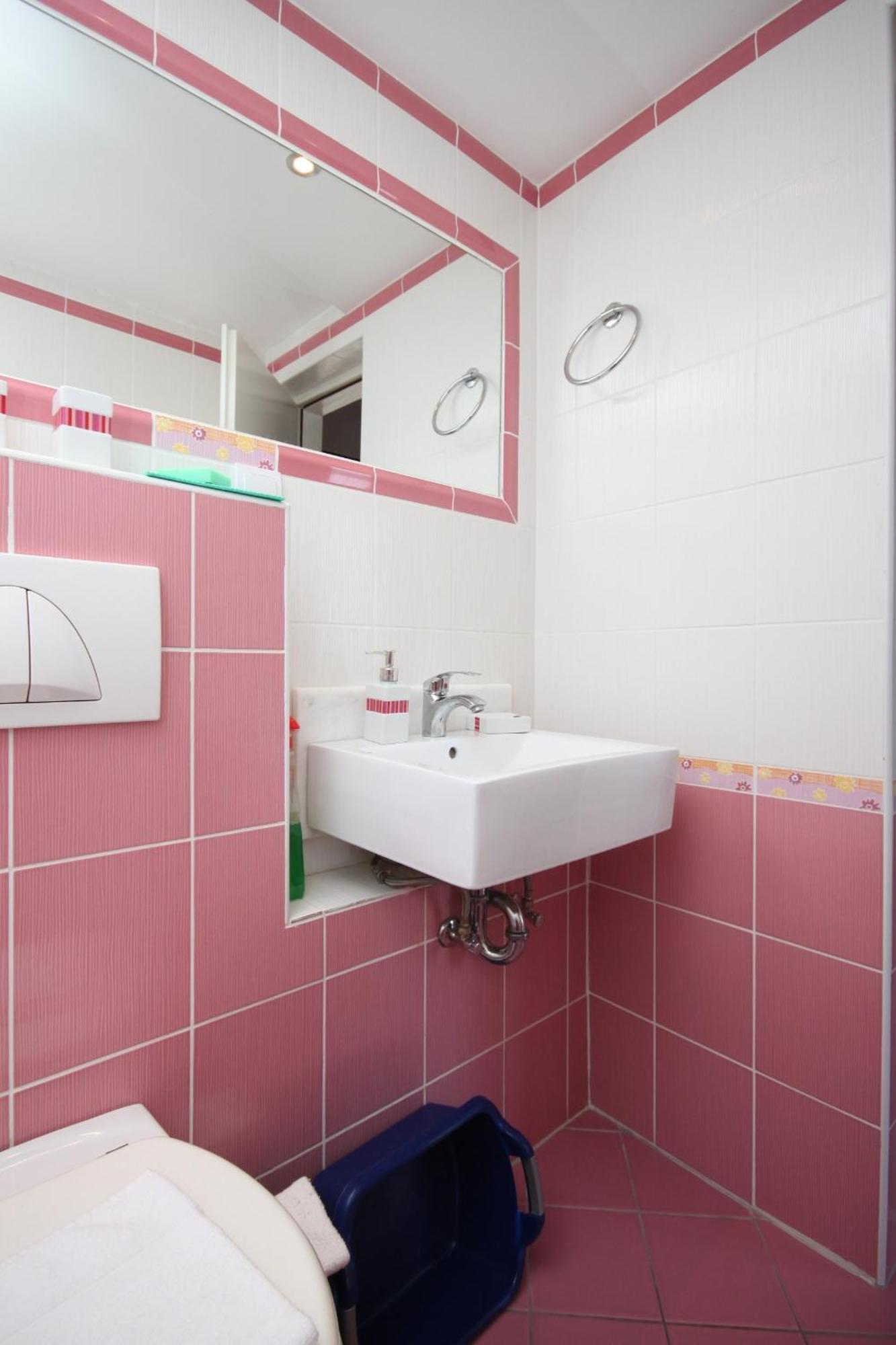 Apartments By The Sea Gradac, Makarska - 6661 Gradac  Bilik gambar
