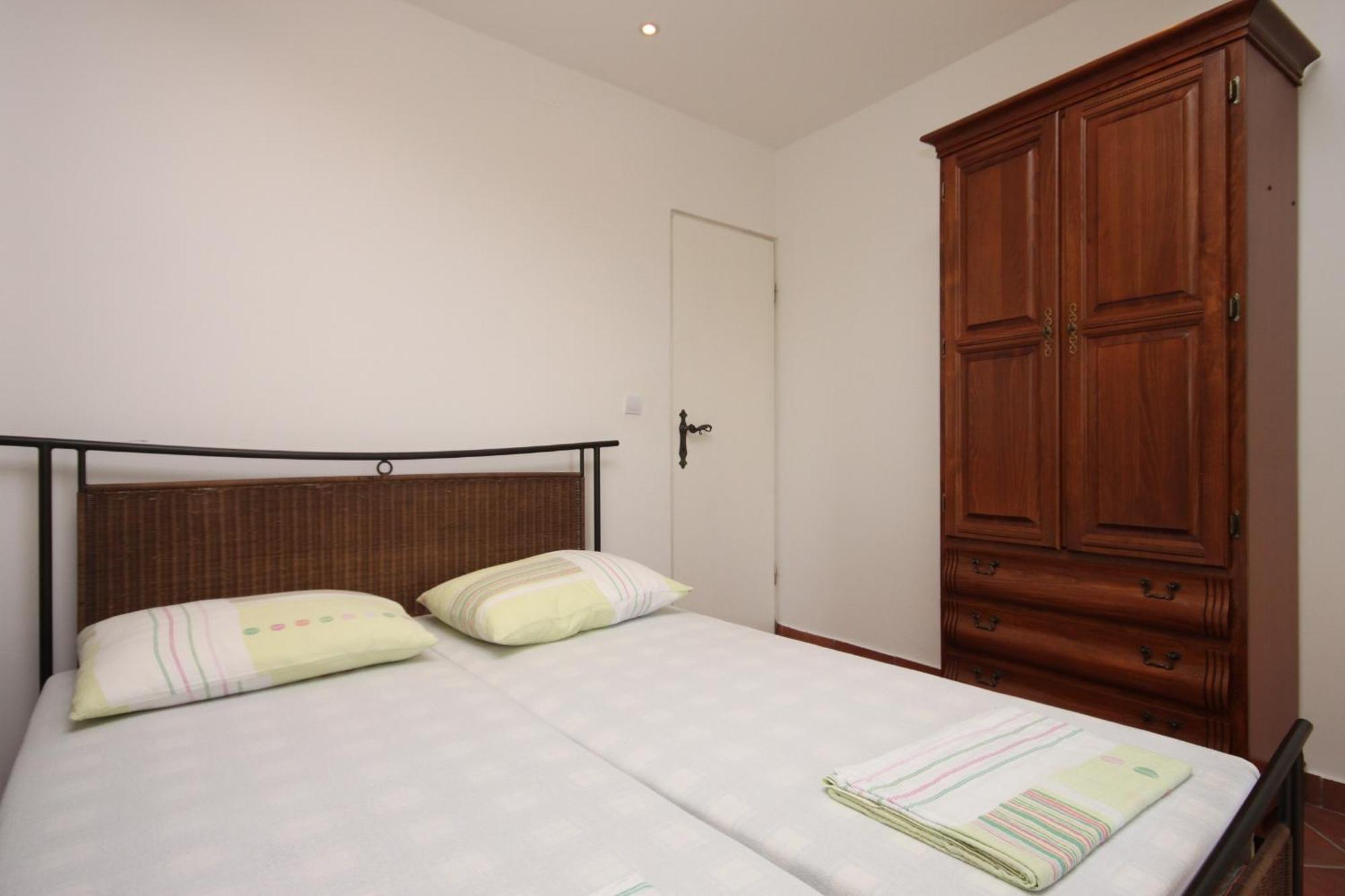 Apartments By The Sea Gradac, Makarska - 6661 Gradac  Bilik gambar